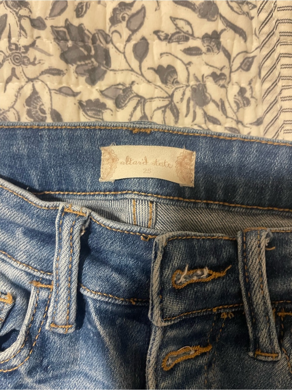 Altar’d State Jeans - Picture 4 of 4
